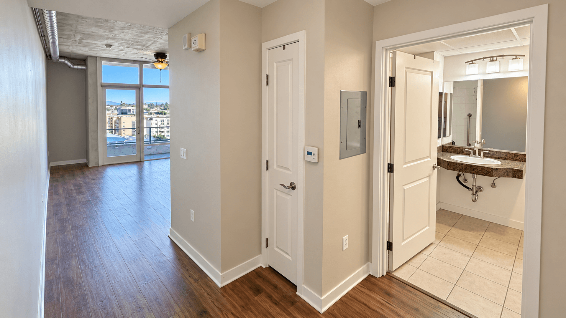 San Diego Condo: 1080 Park Blvd Unit 708