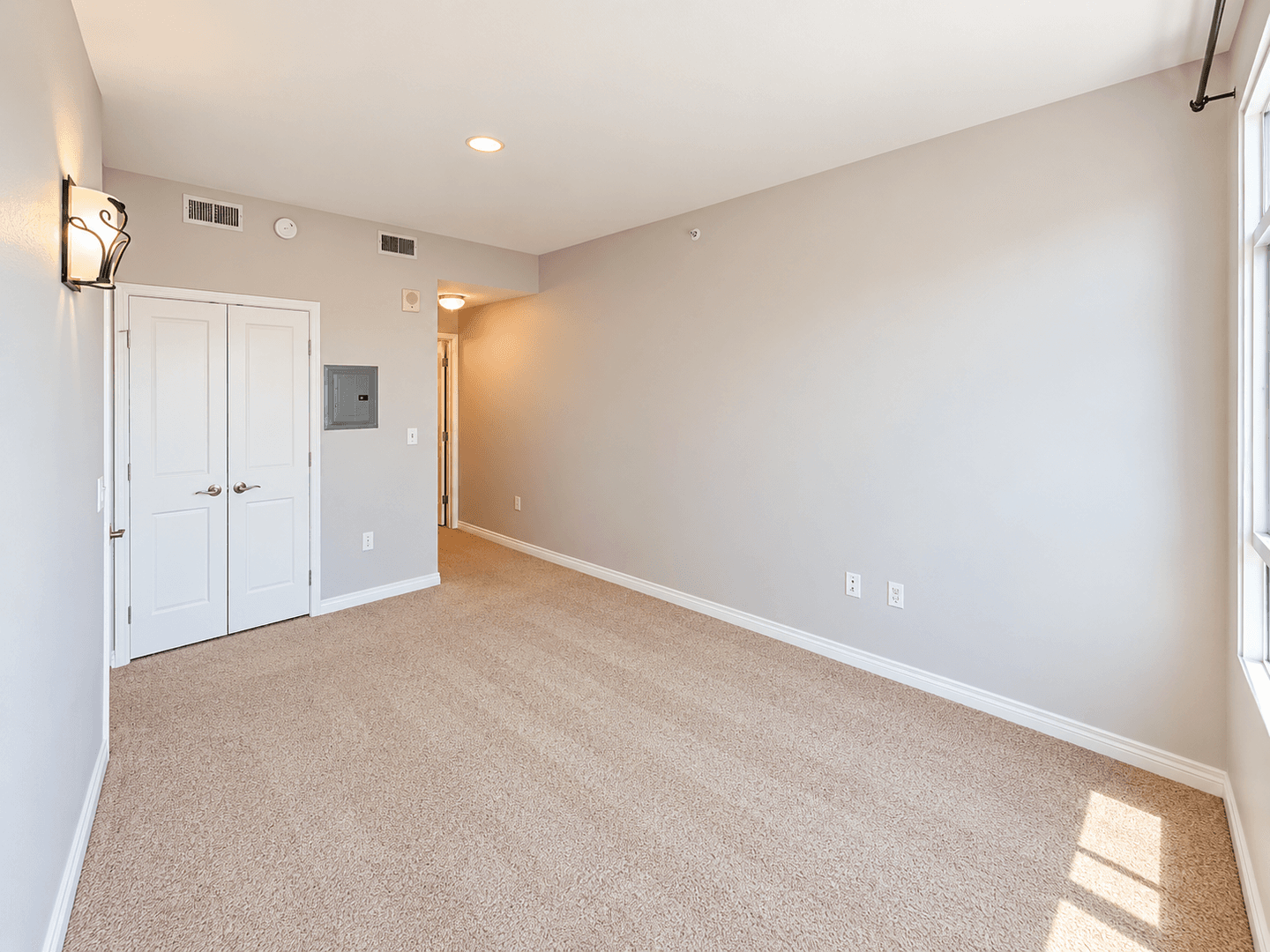 San Diego Condo: 530 K St Unit 415
