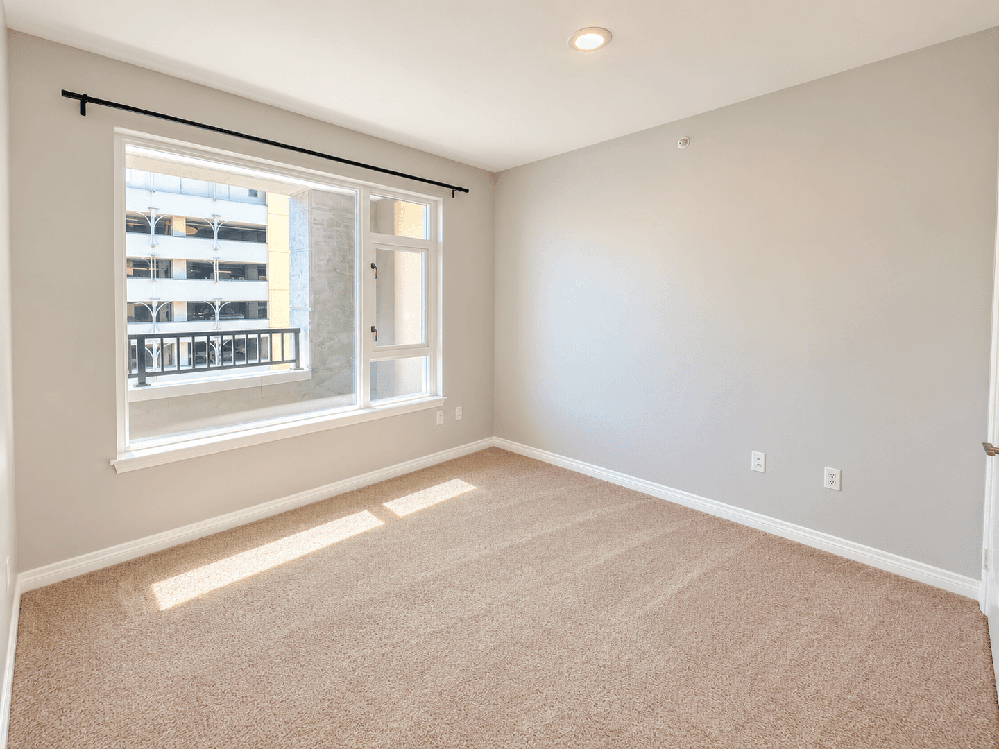 San Diego Condo: 530 K St Unit 415