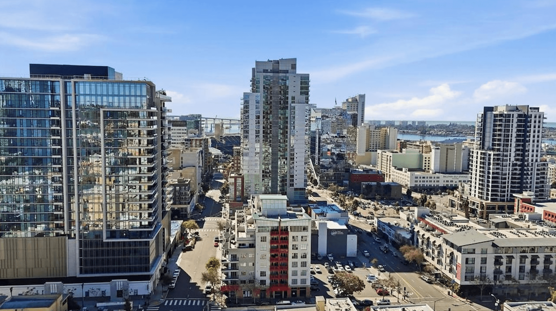 San Diego House: 875 G Street #203