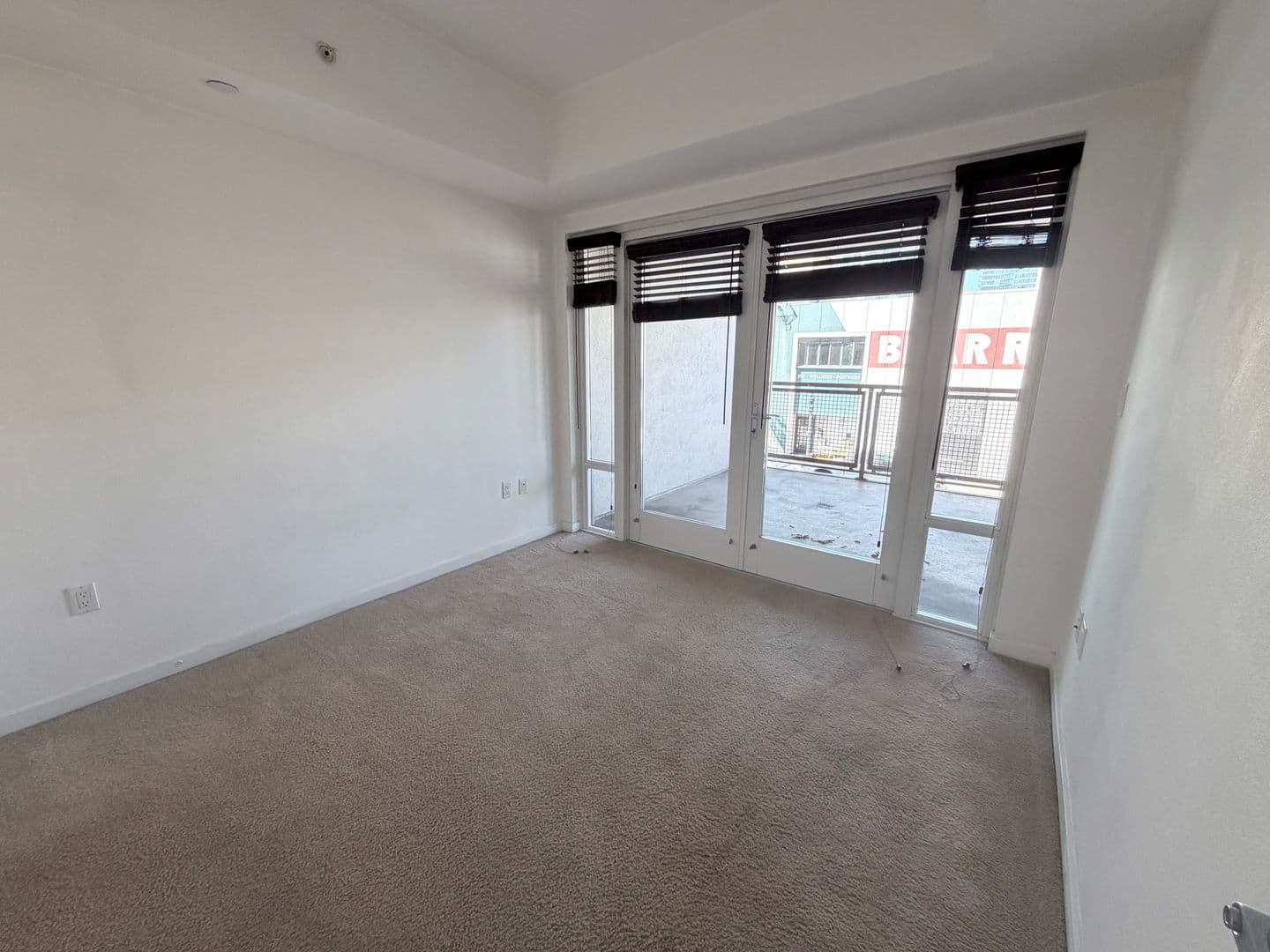 San Diego House: 875 G Street #203