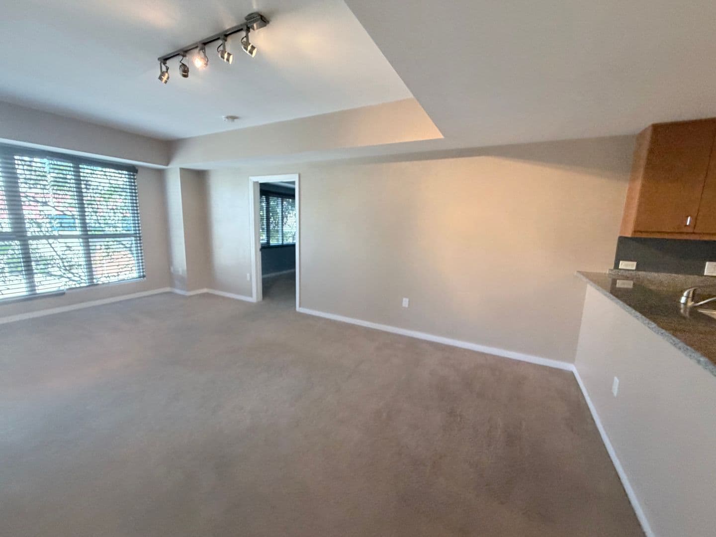 San Diego House: 875 G Street #203