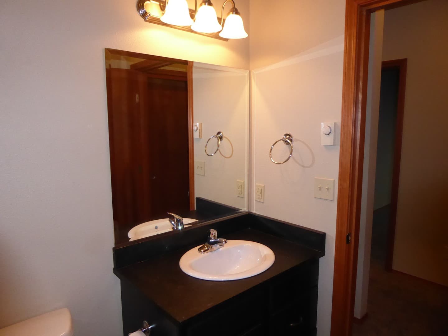 Lynden Apartment: 2202 Mercedes Drive