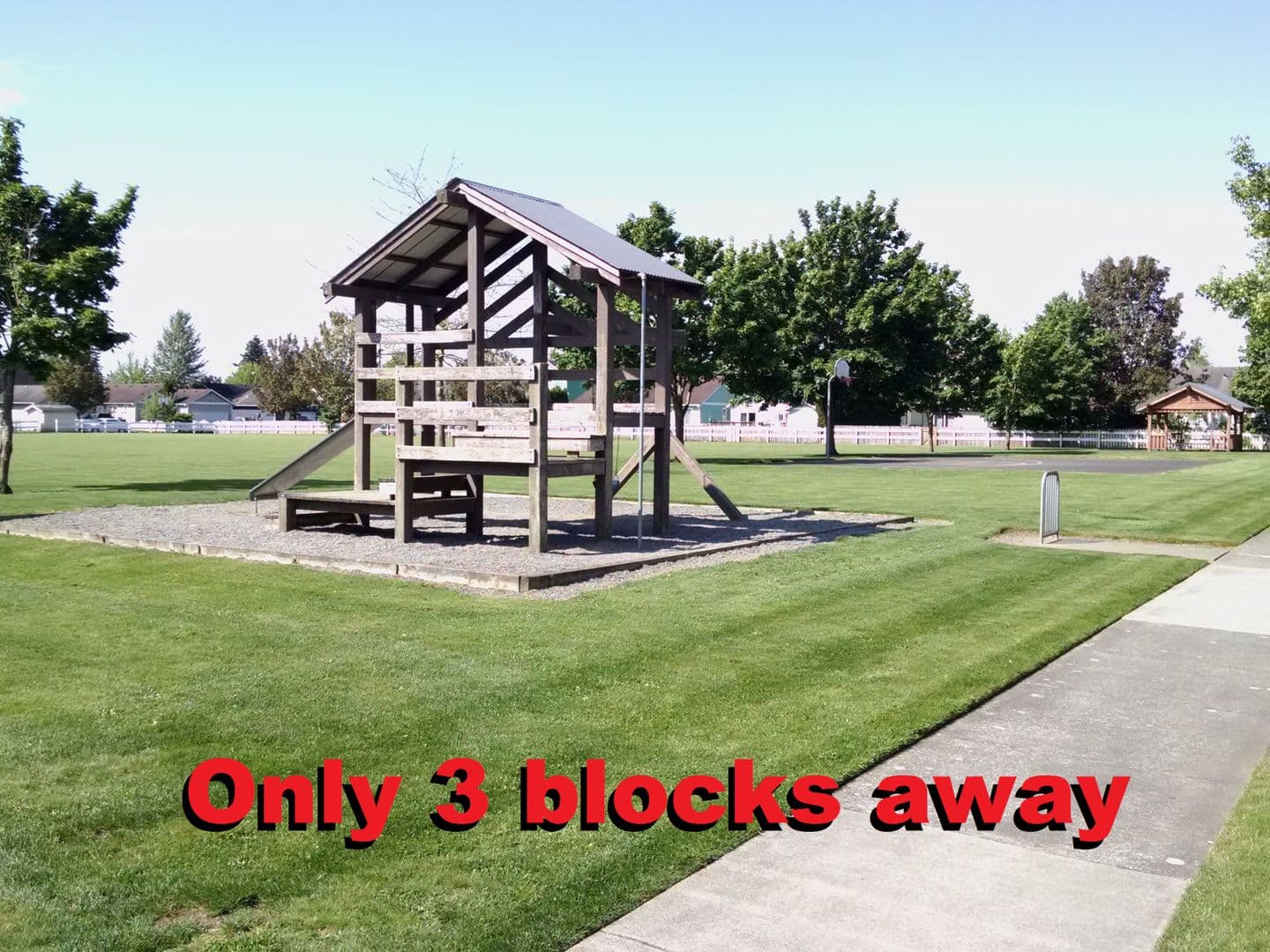 Lynden Apartment: 2202 Mercedes Drive