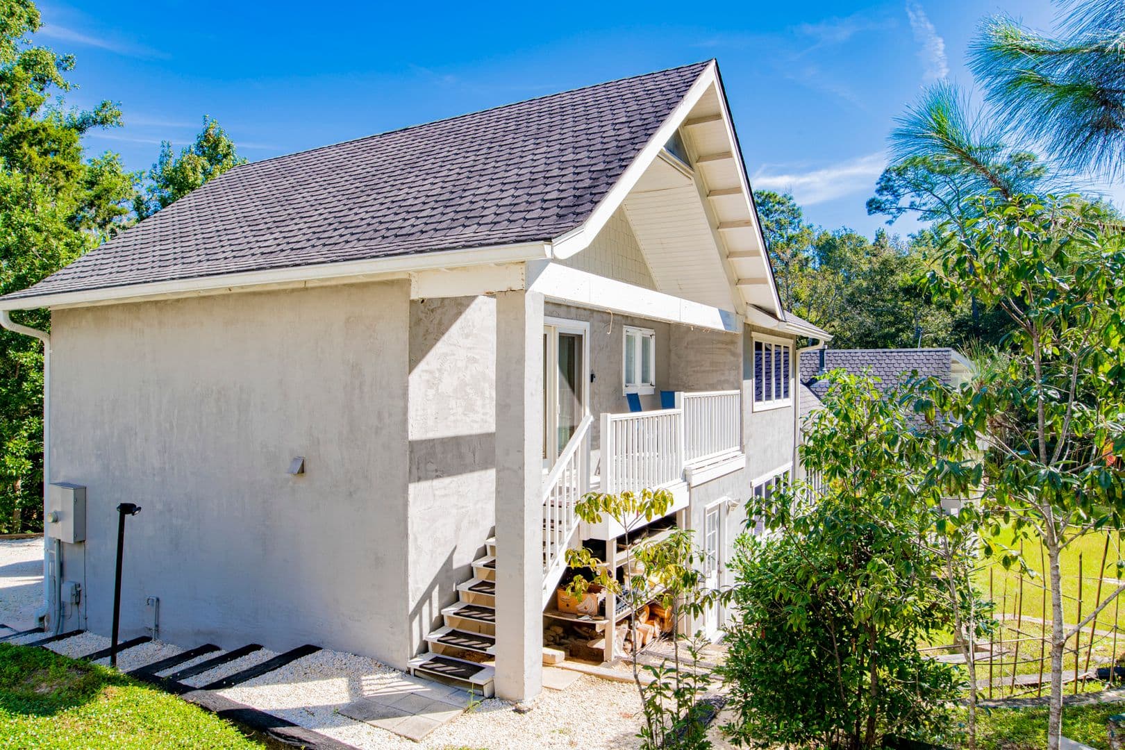 Pensacola House: 9988 Hillview Drive