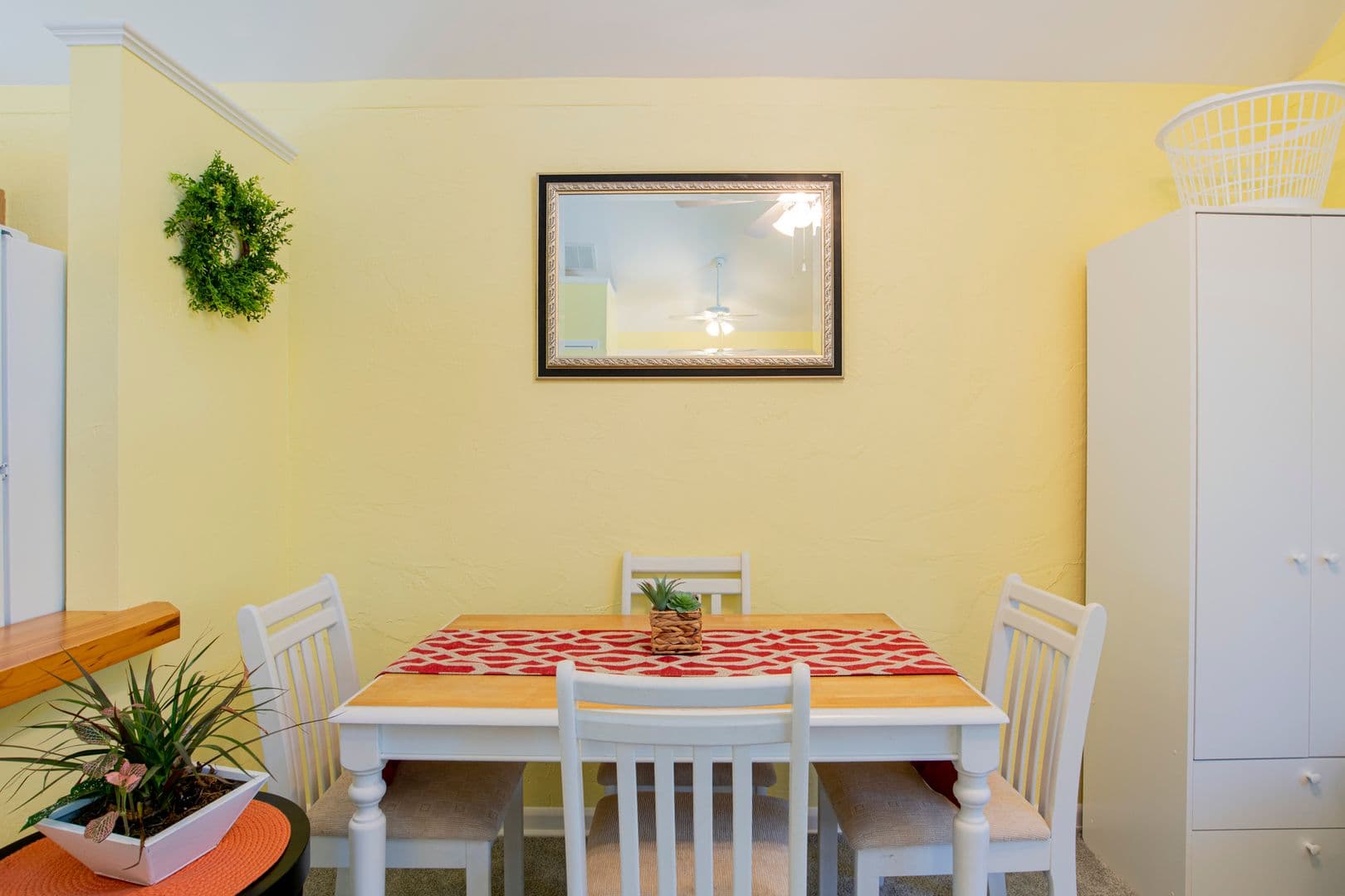 Pensacola House: 9988 Hillview Drive