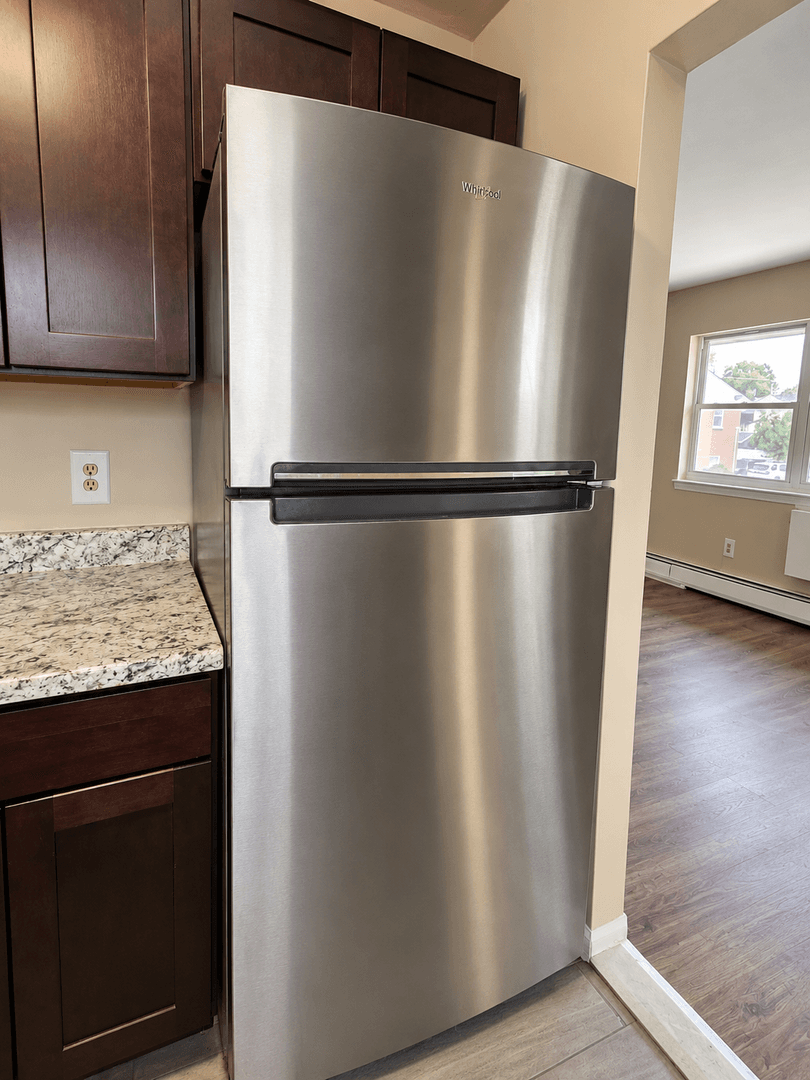 Keyport Apartment: 251 Atlantic Street