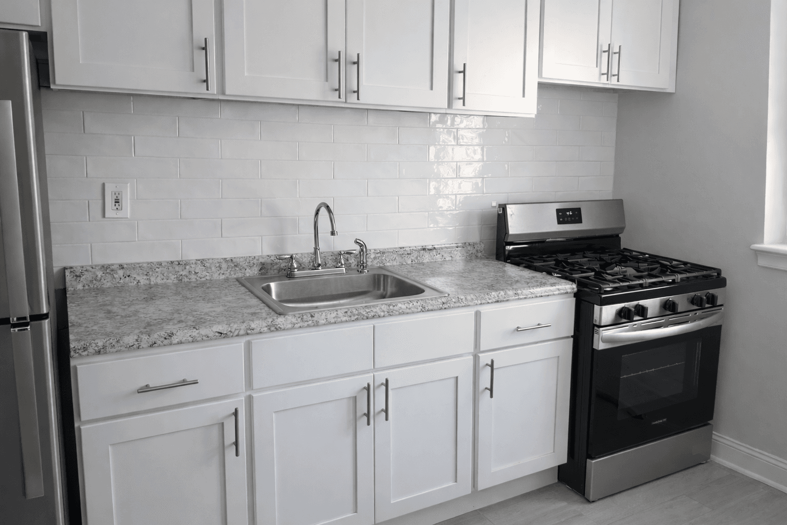 Plainfield Apartment: 802 East Front St