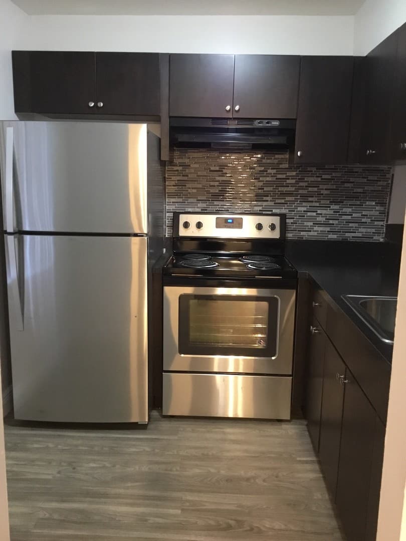 Palm Springs Apartment: 965 Manor Dr