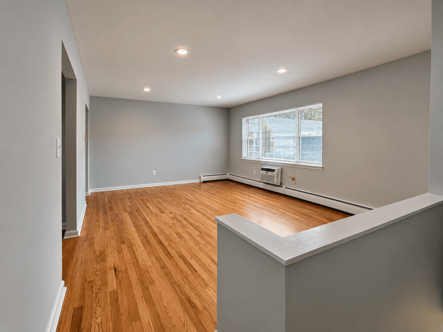 Matawan Apartment: 171 Matawan Ave