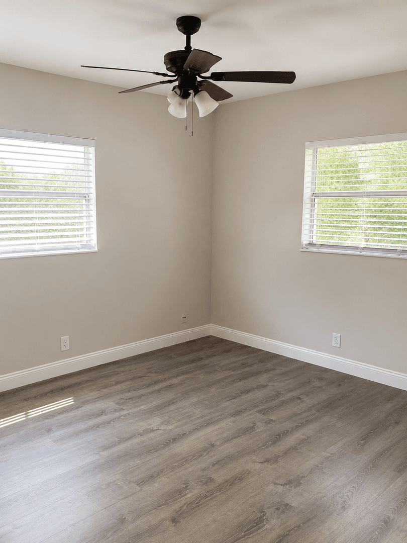 Boca Raton Apartment: 690 Kingsbridge St.