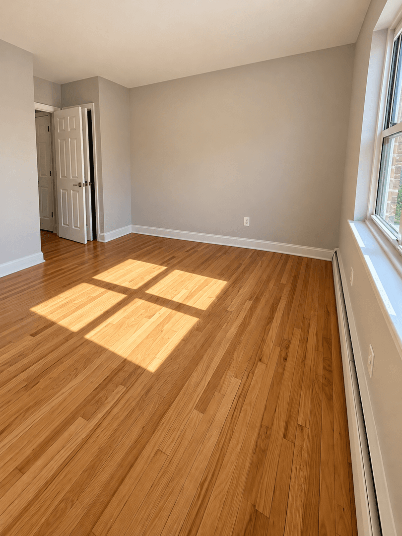 Matawan Apartment: 171 Matawan Ave