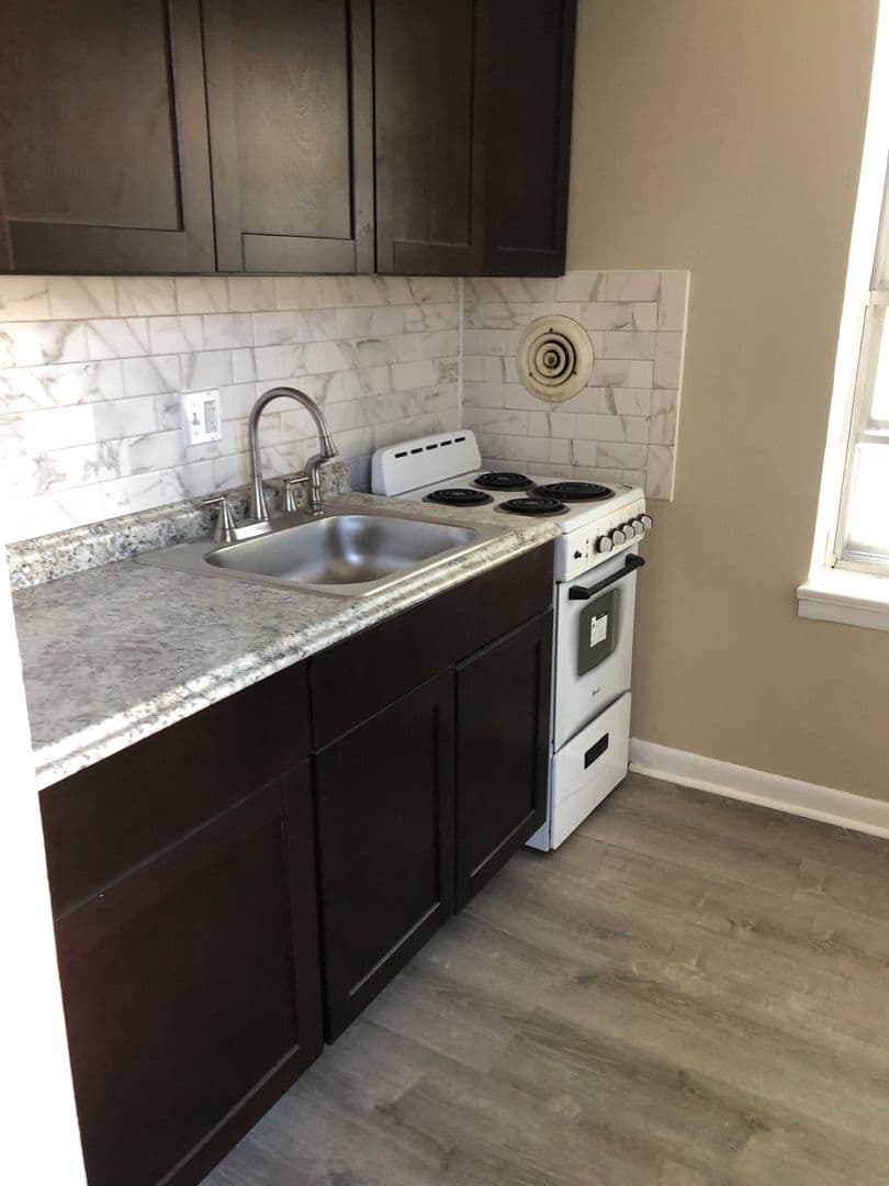 Plainfield Apartment: 716 Field Ave; 713 Liberty St