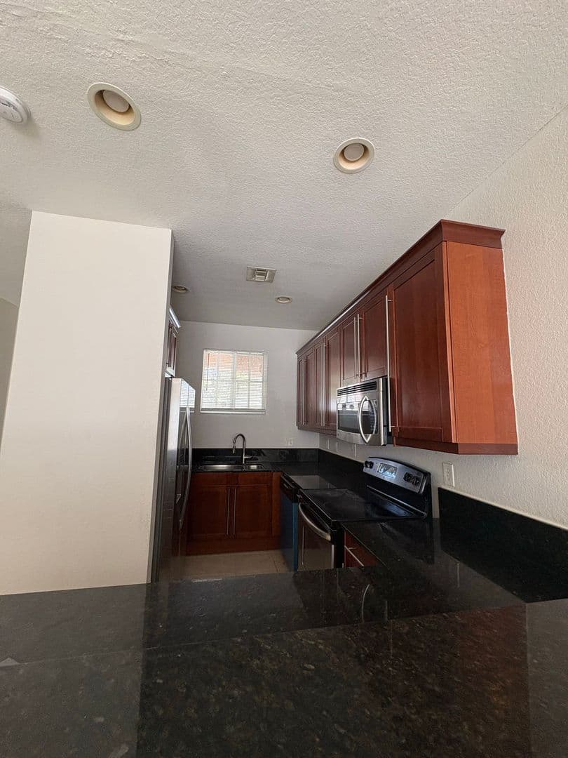 Fort Lauderdale Apartment: 5127 NW 30th Terrace