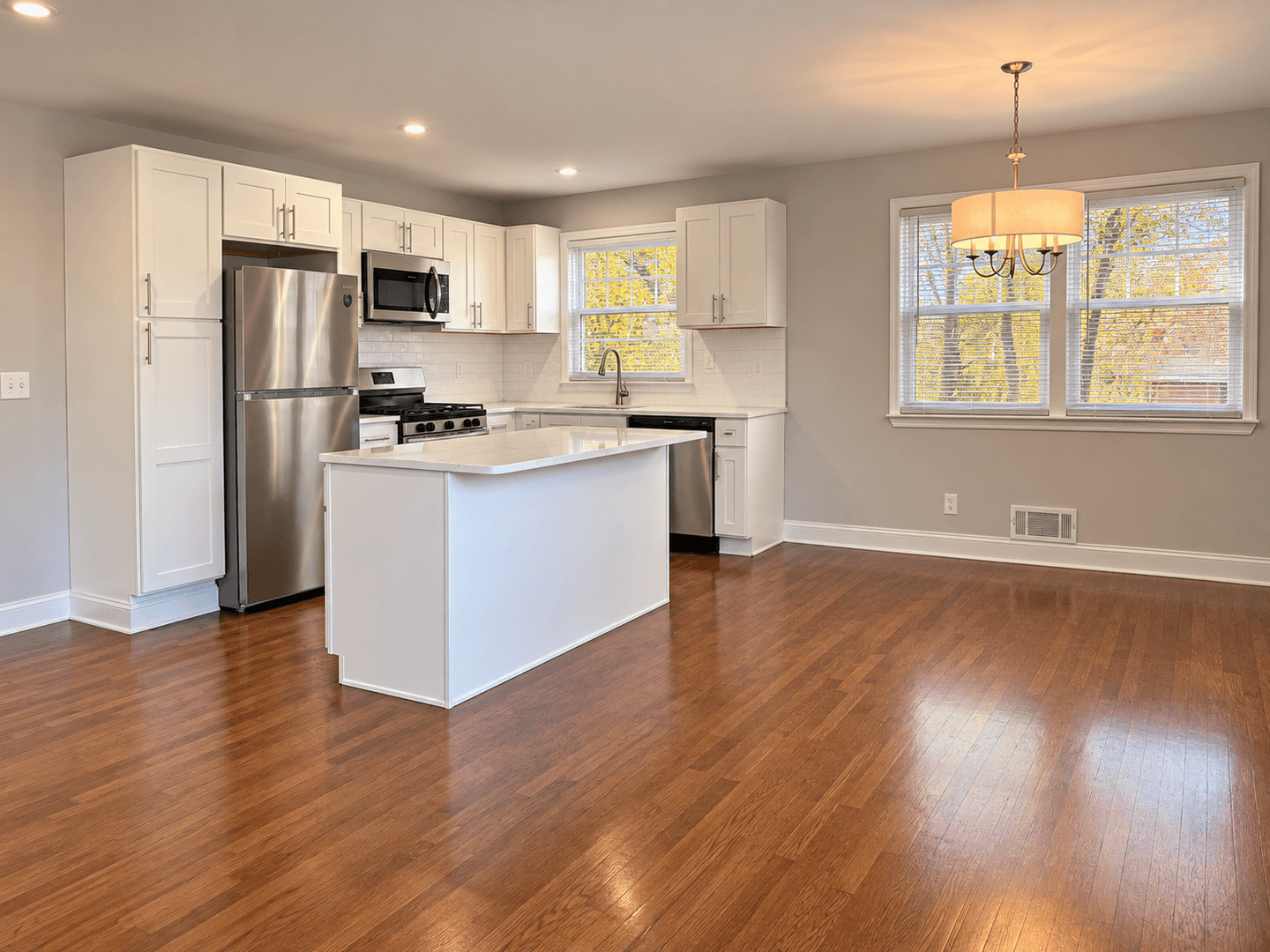 Somerville Apartment: 5-20 Oak Terrace & 195-221 Mountain Ave