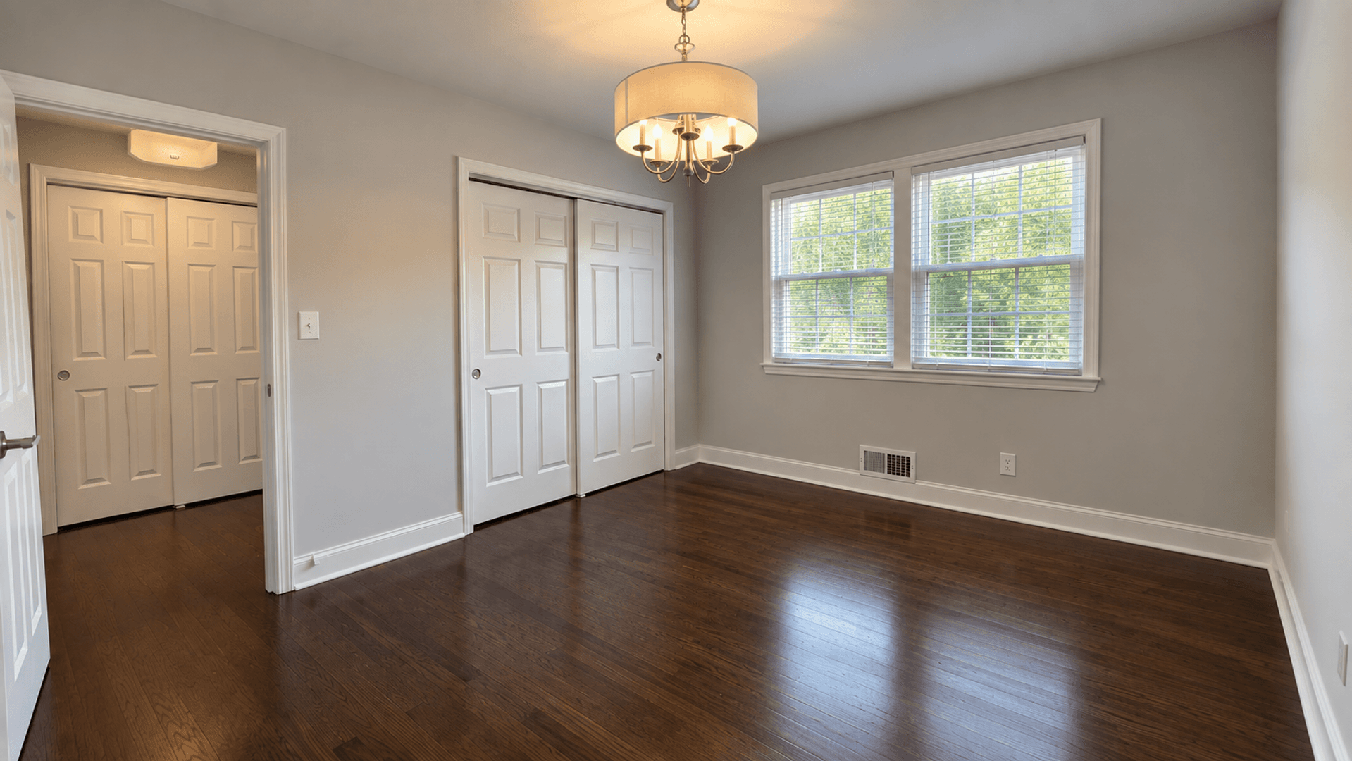 Somerville Apartment: 5-20 Oak Terrace & 195-221 Mountain Ave