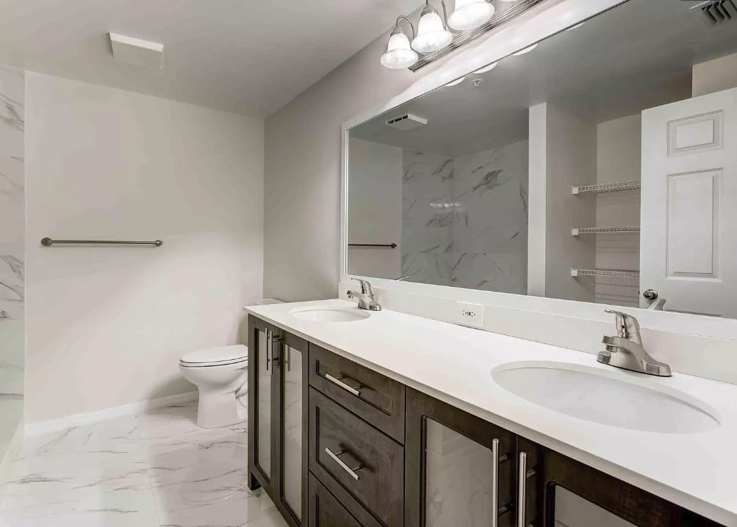 West Palm Beach Apartment: 4685 N. Haverhill Road