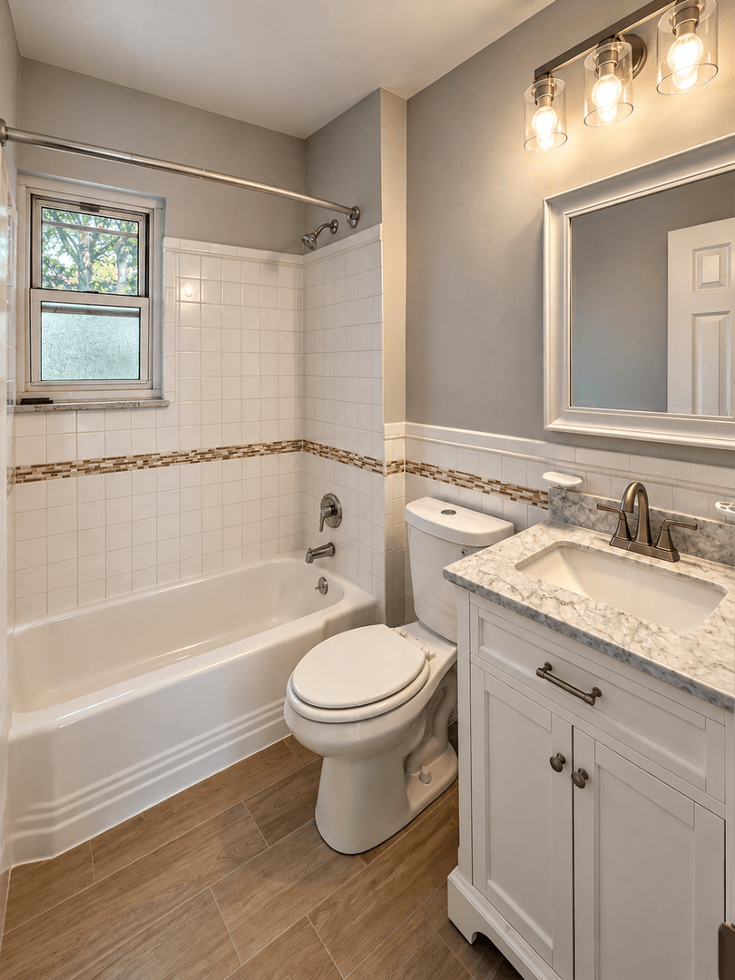 Matawan Apartment: 171 Matawan Ave