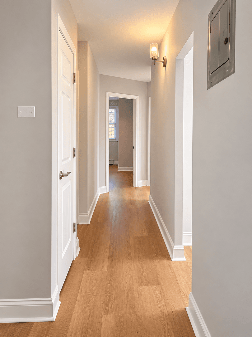 Somerville Apartment: 21 Oak Terrace