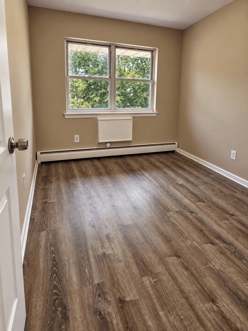 Keyport Apartment: 251 Atlantic Street