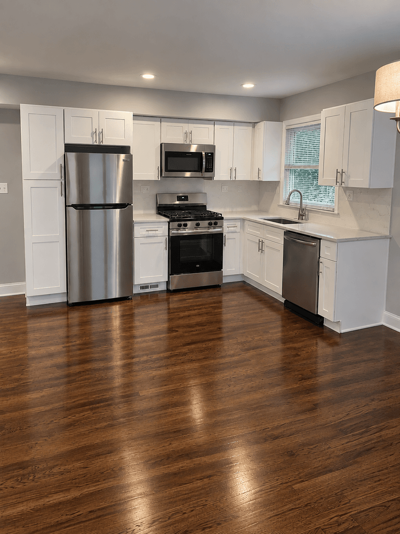 Somerville Apartment: 5-20 Oak Terrace & 195-221 Mountain Ave