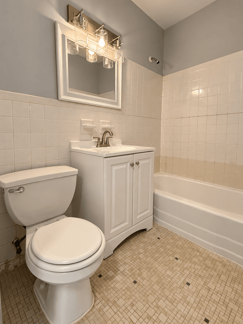 Keyport Apartment: 251 Atlantic Street