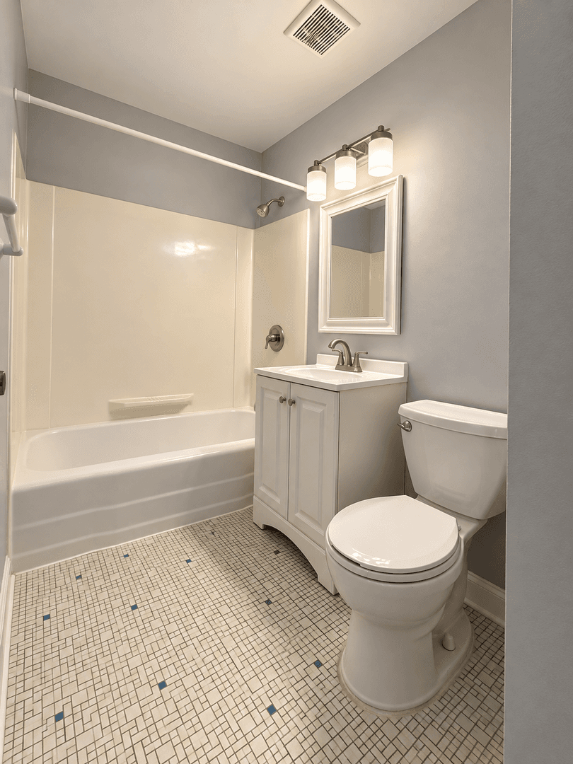 Keyport Apartment: 251 Atlantic Street