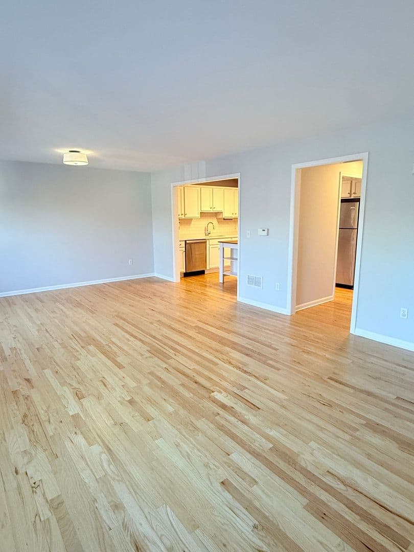 New Providence Townhome: 53 Division Avenue