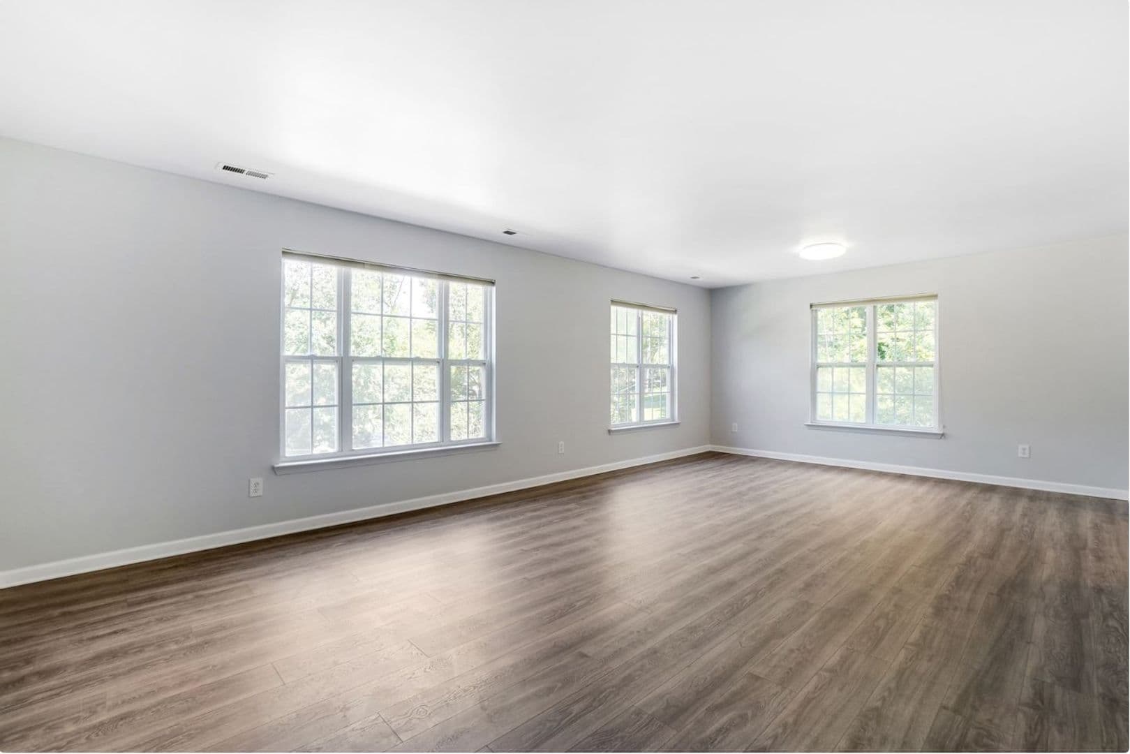 New Providence Townhome: 53 Division Avenue