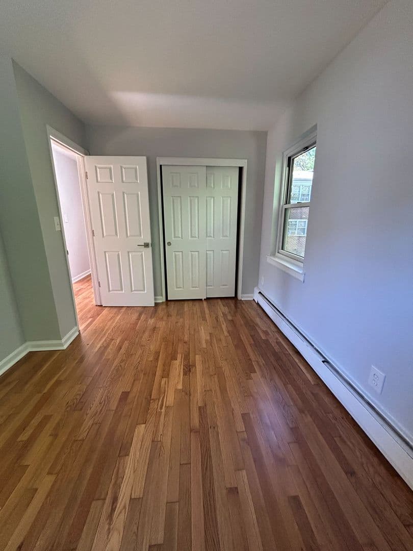 Matawan Apartment: 171 Matawan Ave