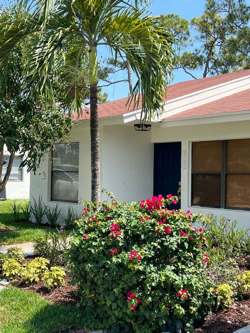 Greenacres Apartment: 3750-3785 Mil Race Court