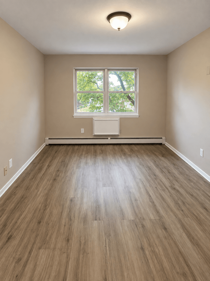 Keyport Apartment: 251 Atlantic Street