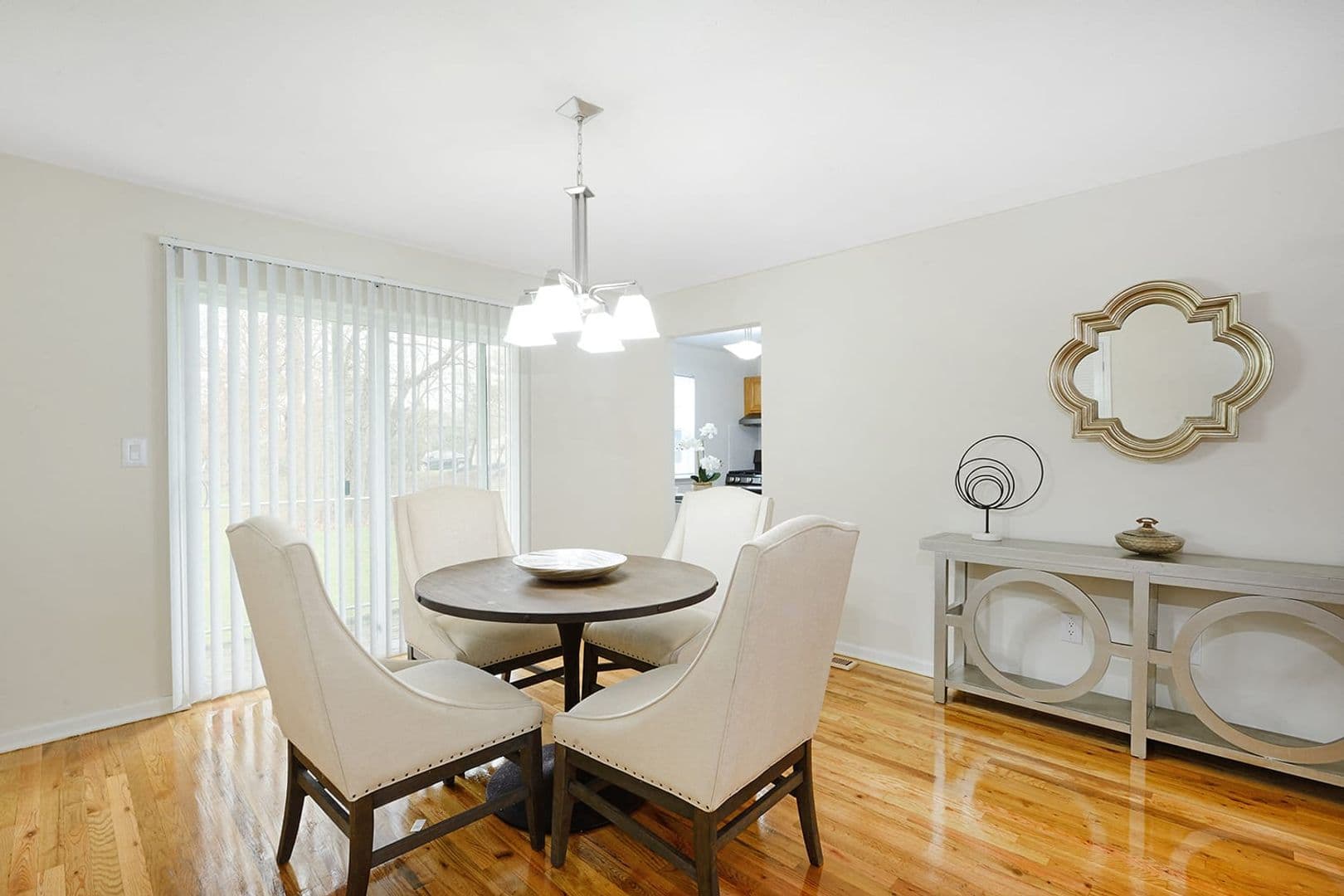 Bridgewater Apartment: 89 Tunison Lane