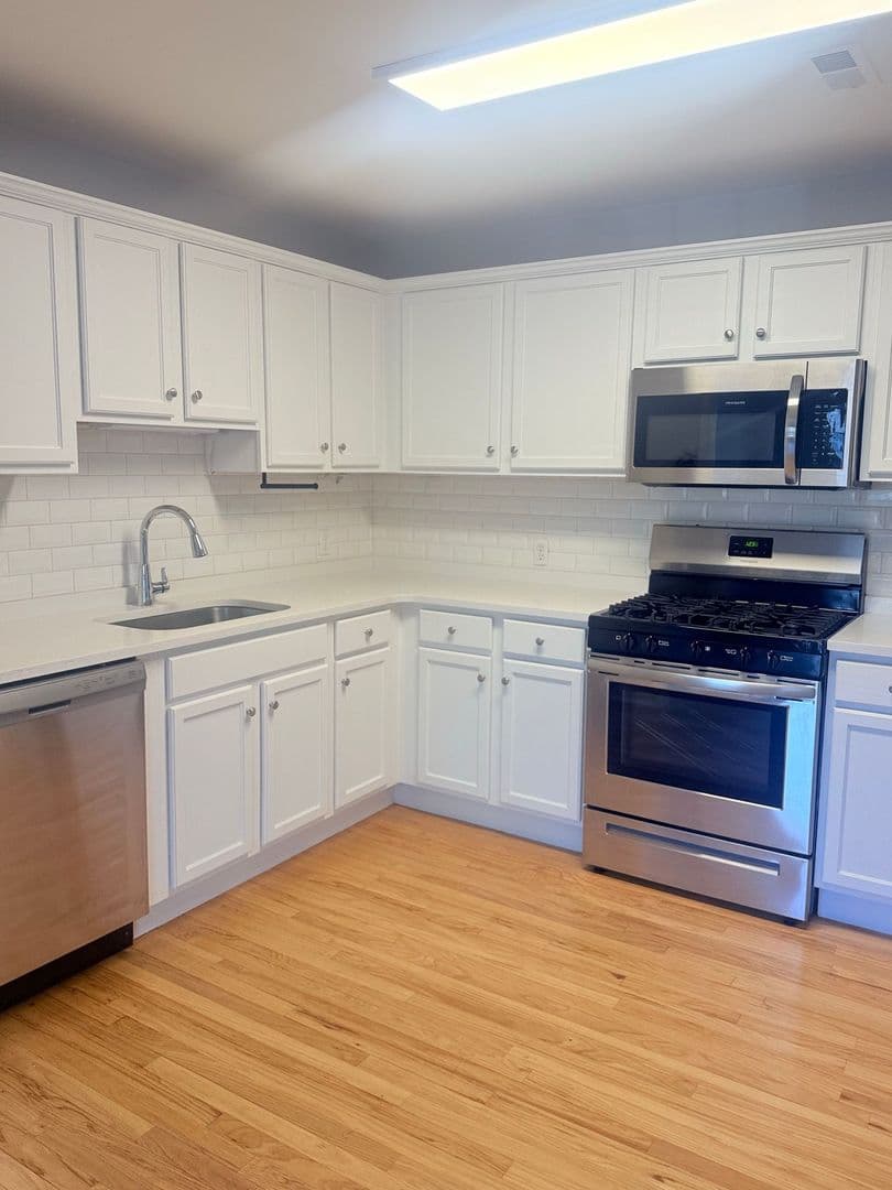 New Providence Townhome: 53 Division Avenue