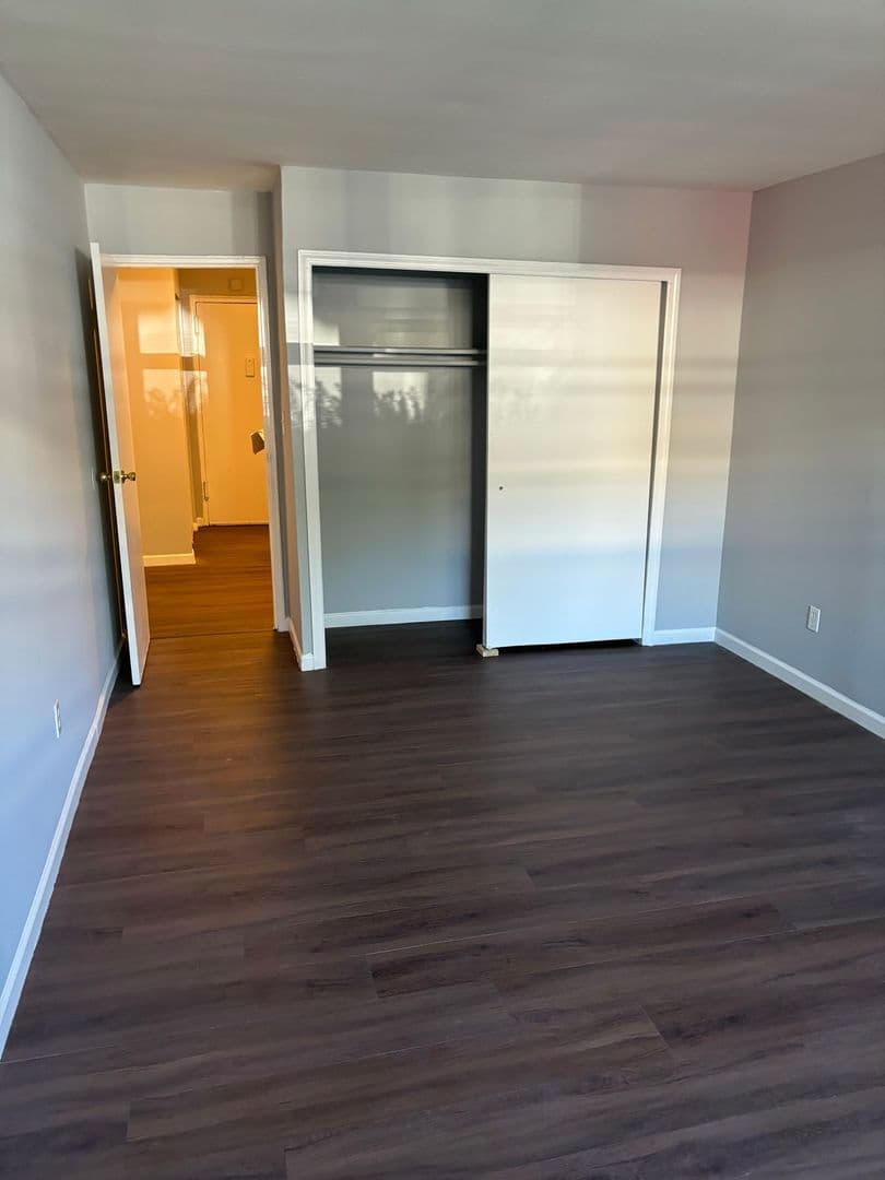 Orange Apartment: 366 Park Ave/159 Cleveland St