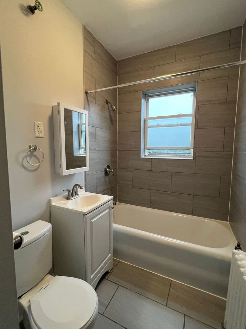 Plainfield Apartment: 744 Watchung Ave