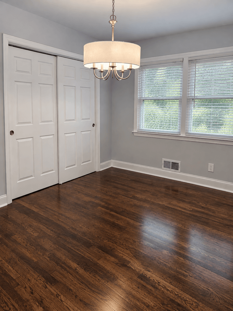 Somerville Apartment: 5-20 Oak Terrace & 195-221 Mountain Ave