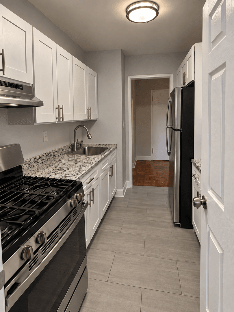 North Plainfield Apartment: 25 Washington Ave