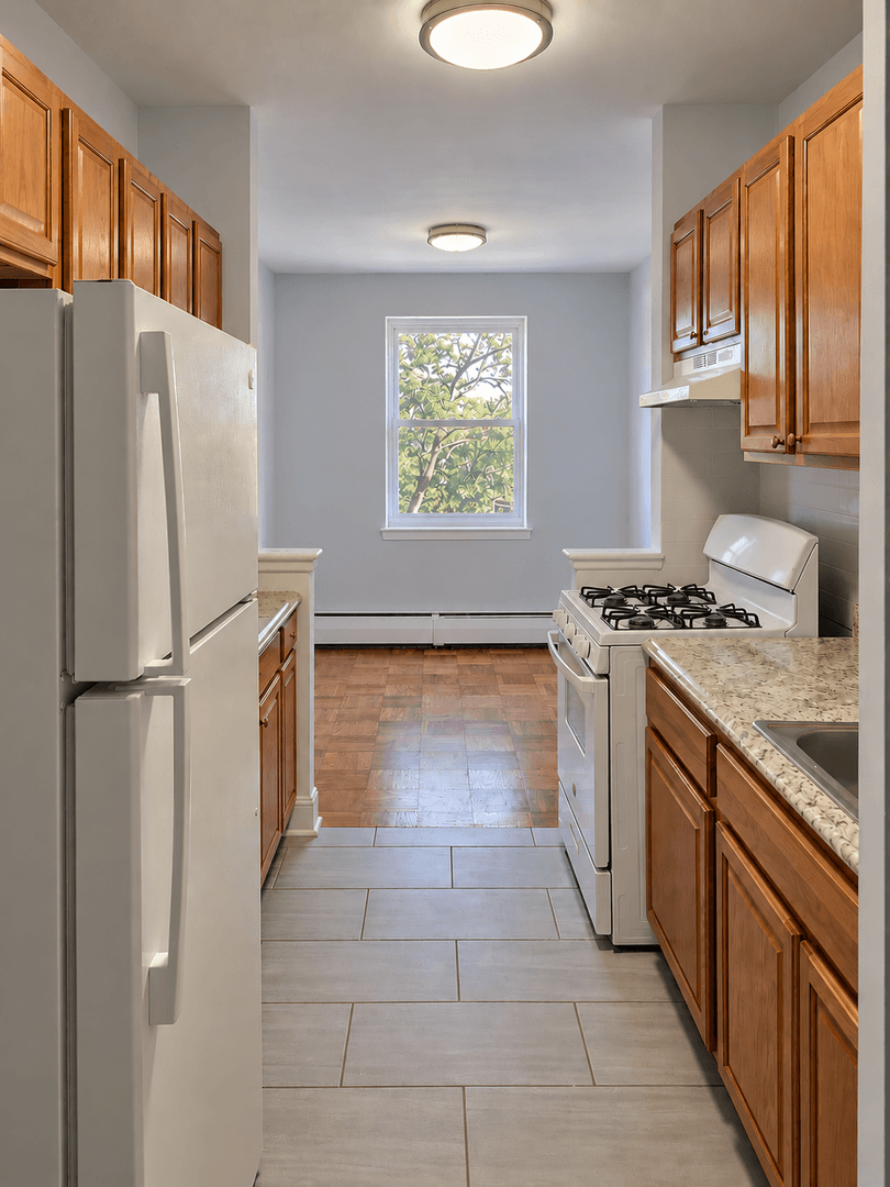 North Plainfield Apartment: 25 Washington Ave