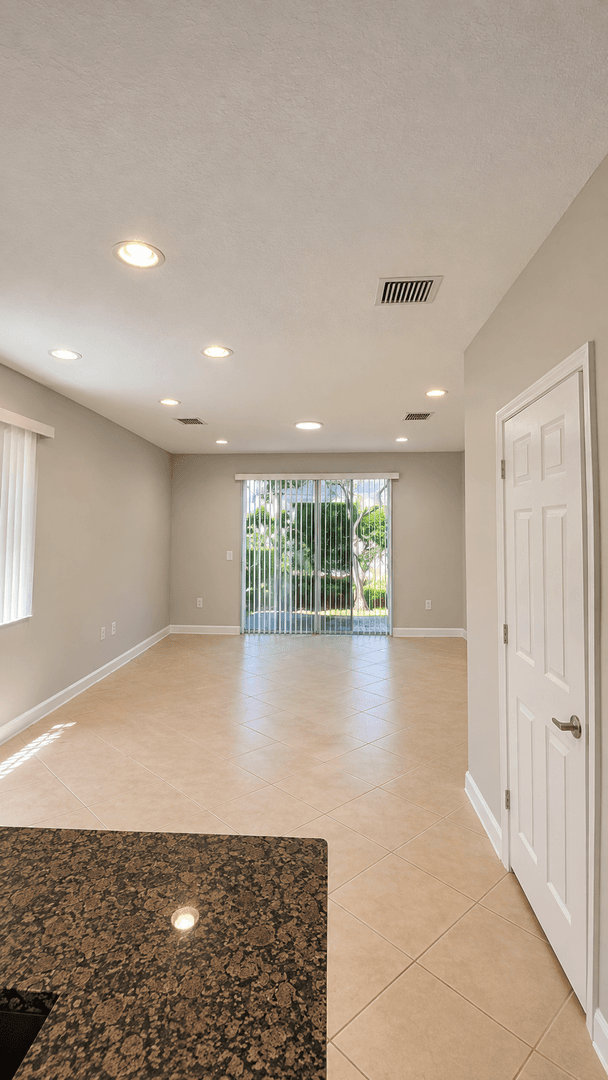 Fort Lauderdale Apartment: 5127 NW 30th Terrace