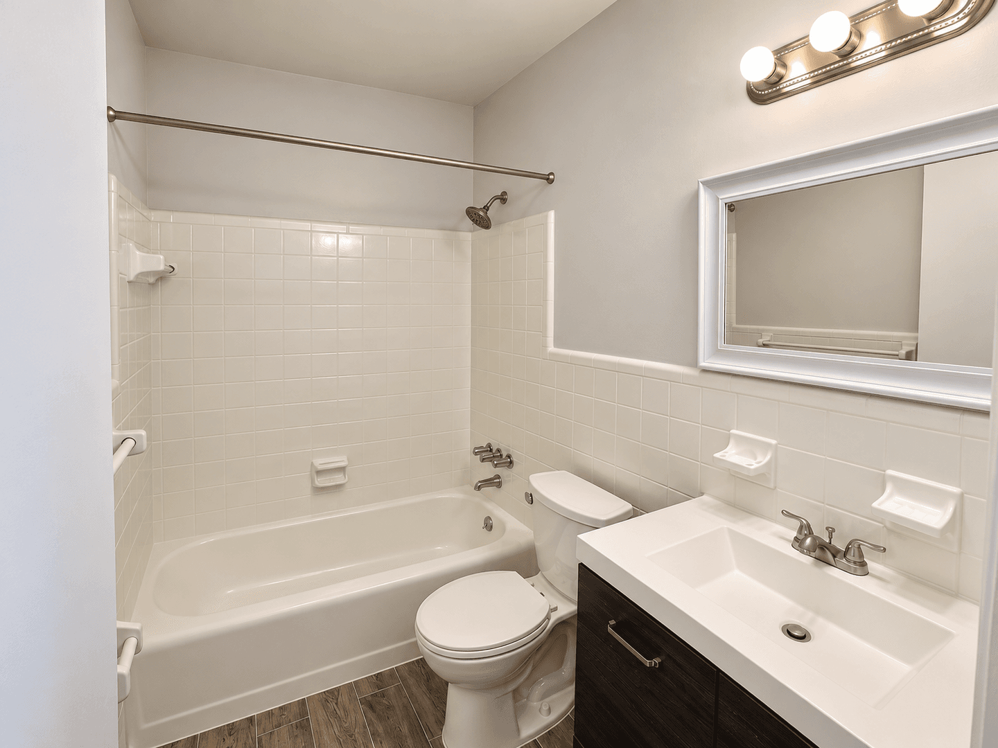 Pompano Beach Apartment: 811-831 SE 22nd Ave