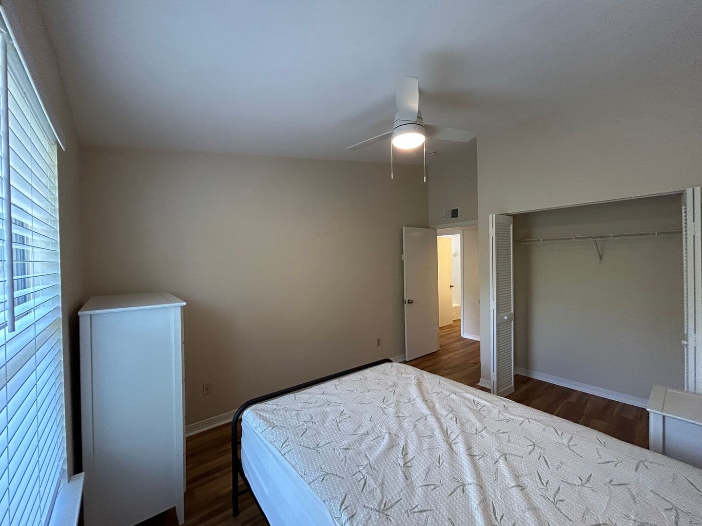 Gainesville Apartment: 2360 SW Archer Rd