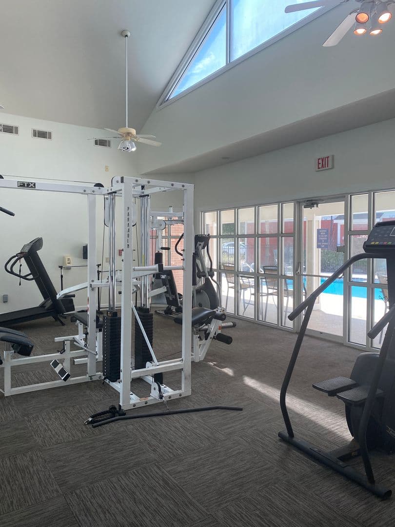 Gainesville Apartment: 2360 SW Archer Rd