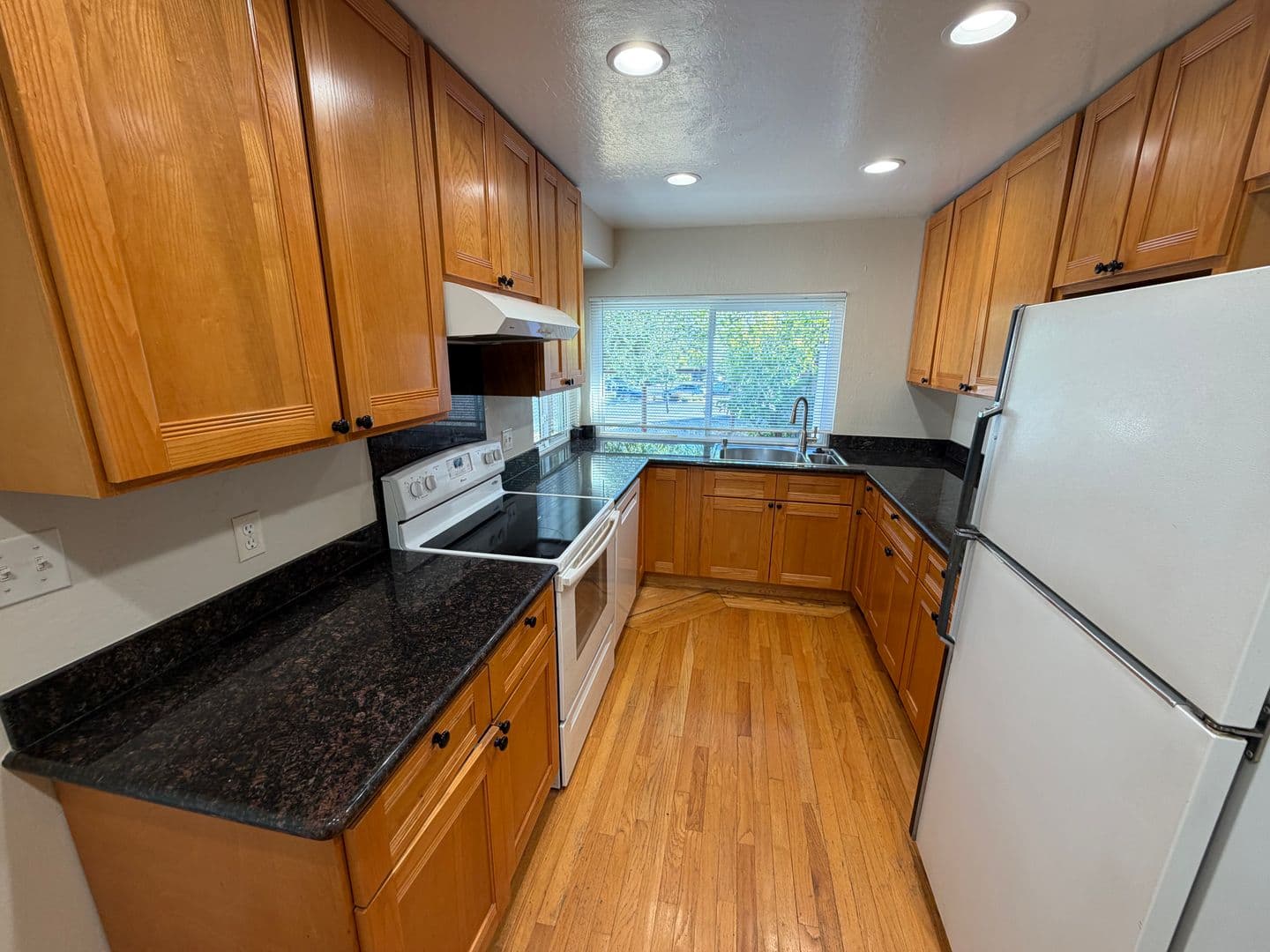 Walnut Creek Townhome: 141 Sand Wedge Place