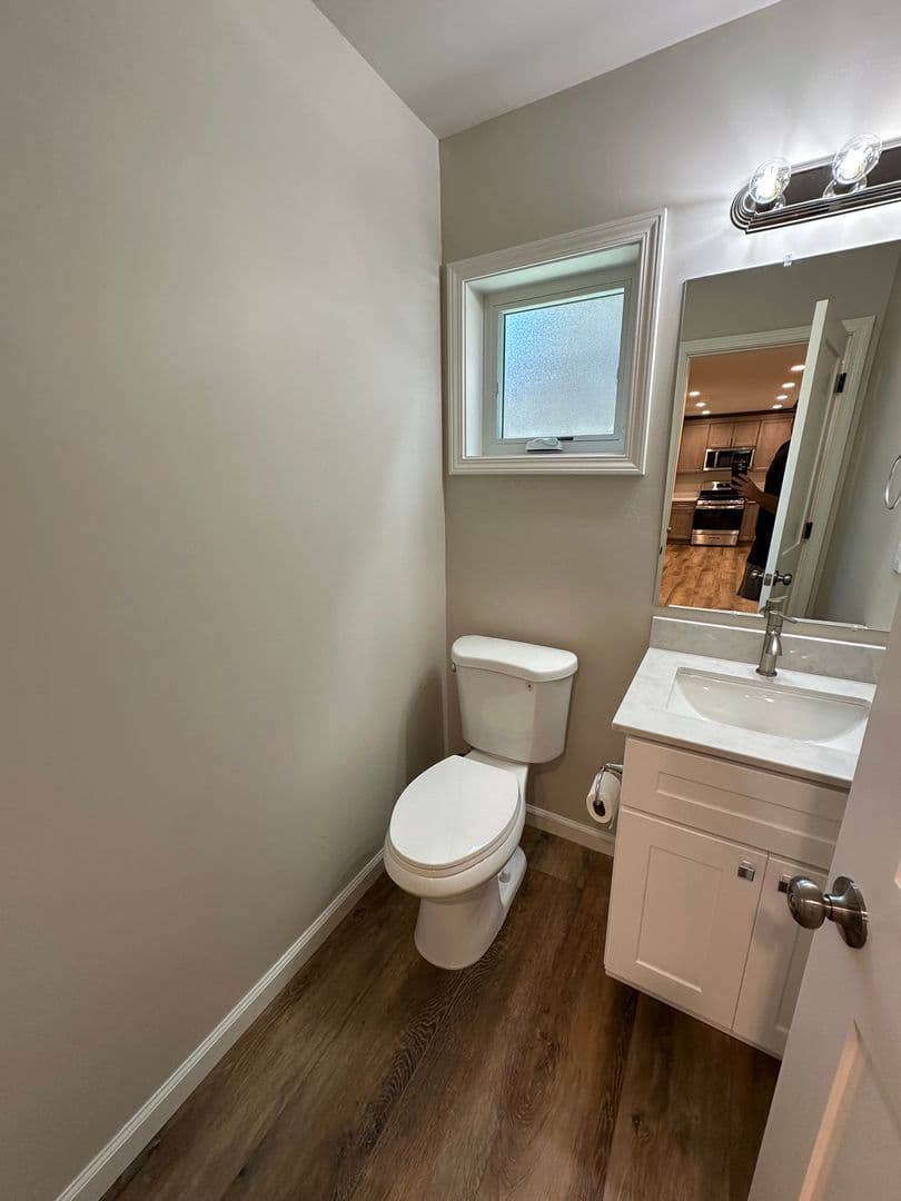 Lafayette Apartment: 3621 Chestnut St.