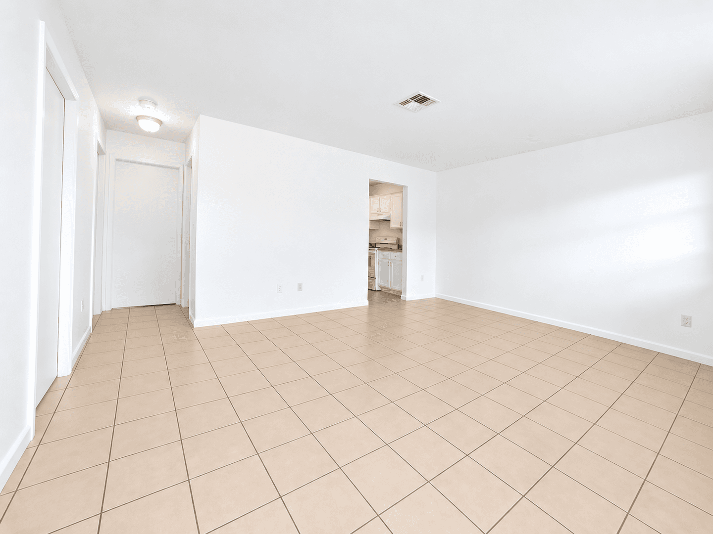 Palm Springs Apartment: Park Lane