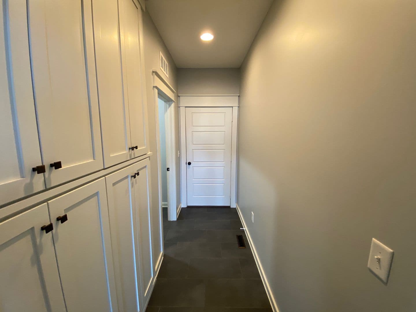 Lawrence House: 418 Freemont