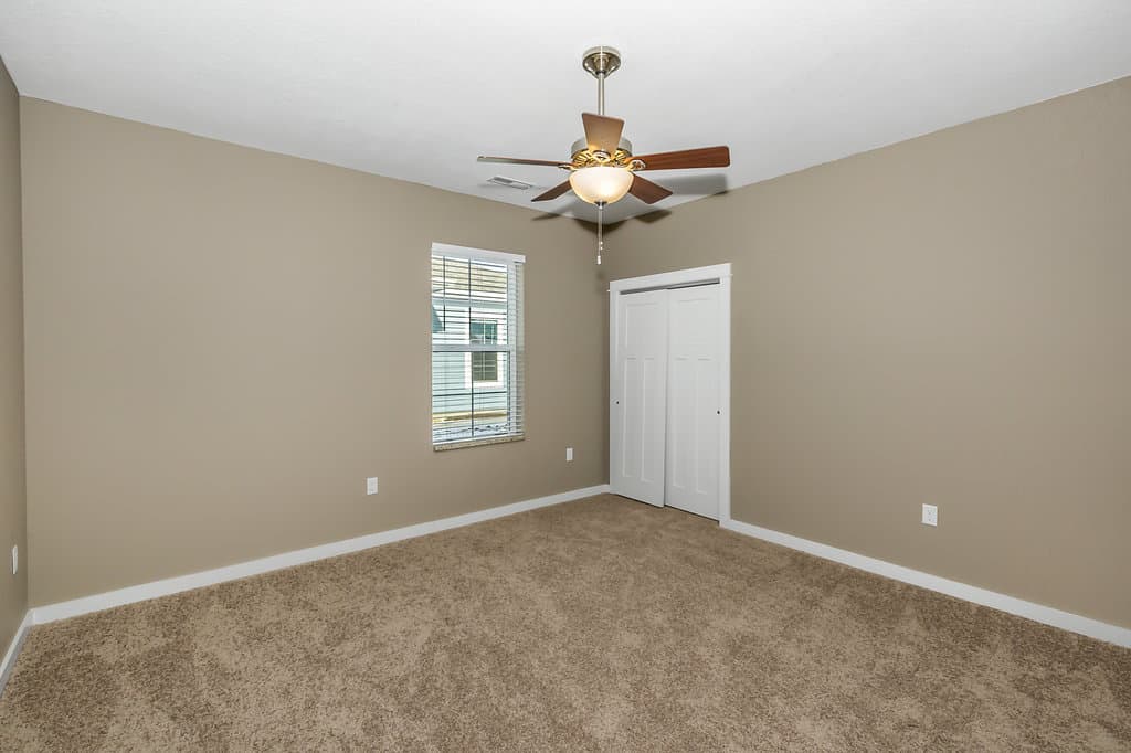 Lawrence Apartment: 2300 Stone Hawk Ct.