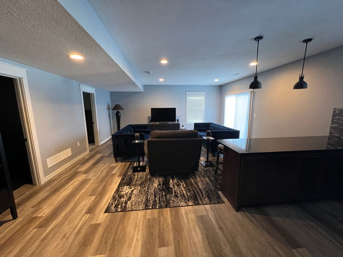 Lawrence House: 418 Freemont