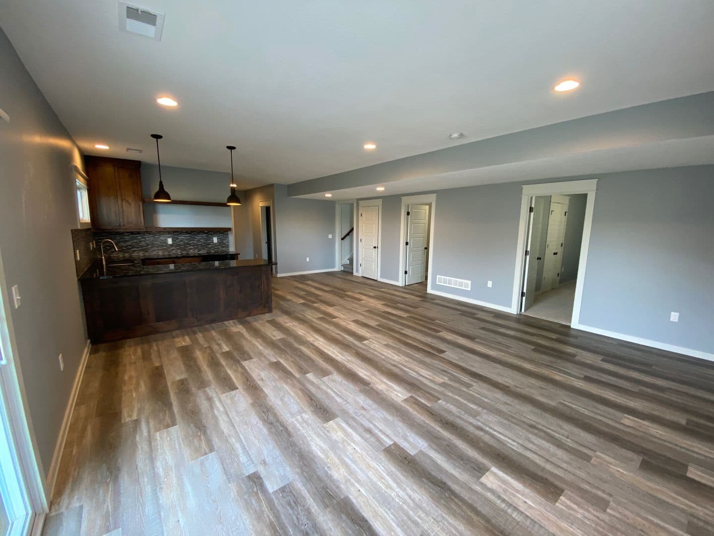 Lawrence House: 418 Freemont